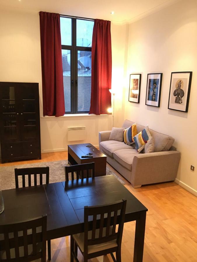 Stylish City Centre Apartment Cardiff Eksteriør billede