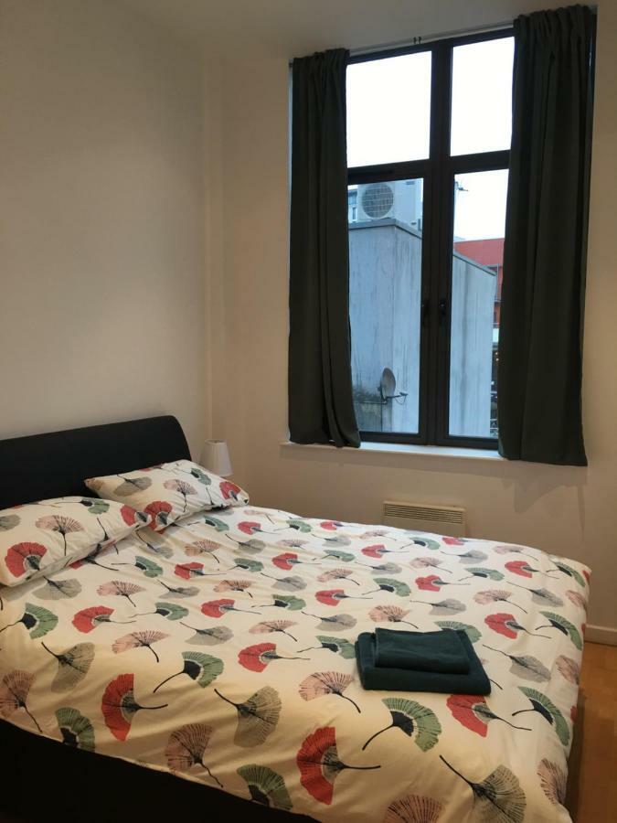 Stylish City Centre Apartment Cardiff Eksteriør billede