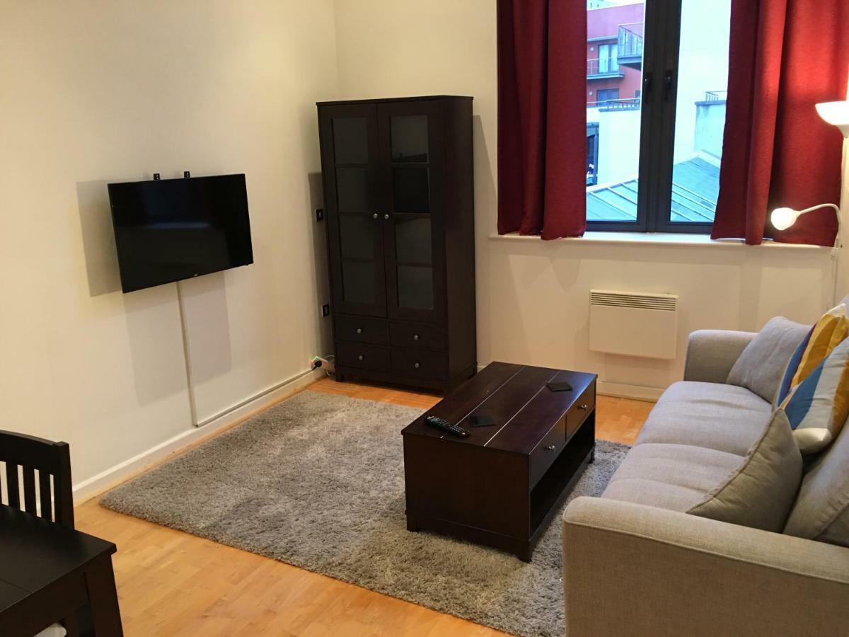 Stylish City Centre Apartment Cardiff Eksteriør billede