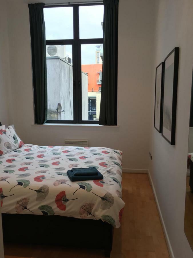 Stylish City Centre Apartment Cardiff Eksteriør billede