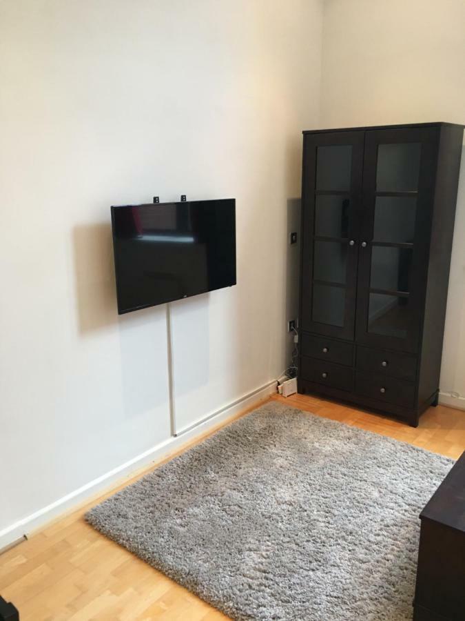 Stylish City Centre Apartment Cardiff Eksteriør billede